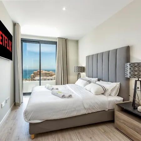 Nyaraló Vivi Homes -zumo Pool, Gym & Sea View